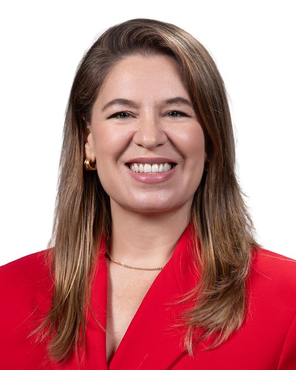 Claudia Dobles Camargo